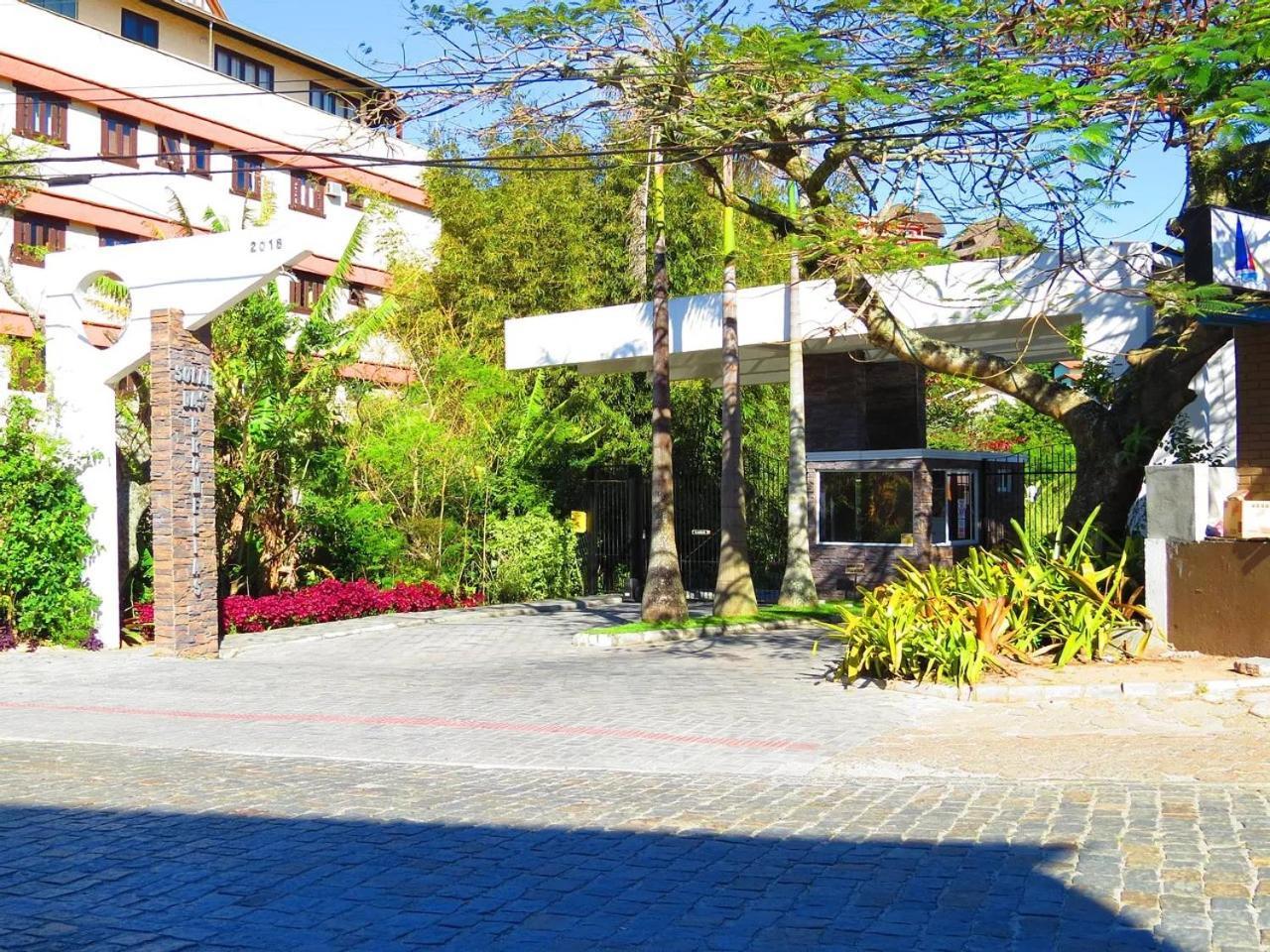 Res. Solar Das Bromelias Bombinhas Exterior photo
